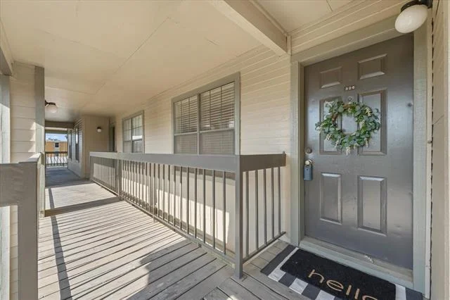 Unit for sale at 218 N Texas Boulevard, Denton, TX 76201