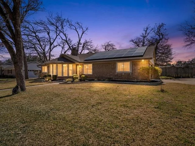 Unit for sale at 203 Oak Forest Trail, Euless, TX 76039