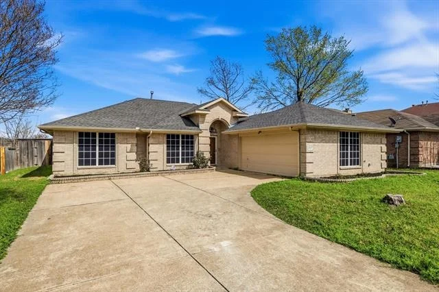 Unit for sale at 3107 Deerhollow Drive, Mesquite, TX 75181