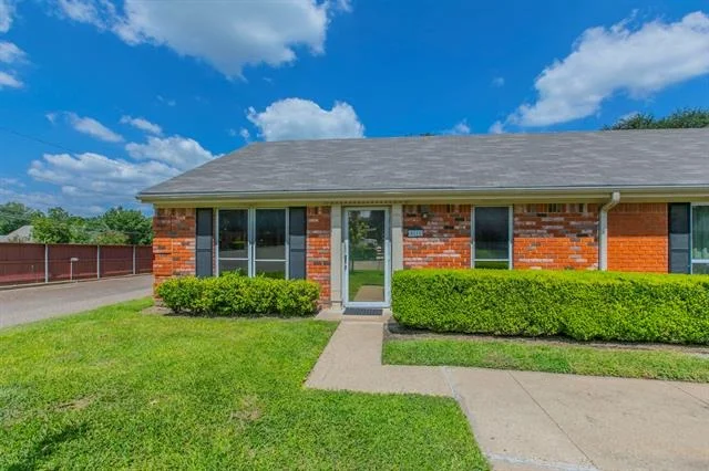 Unit for sale at 5118 Lake Shore Drive, Waco, TX 76710