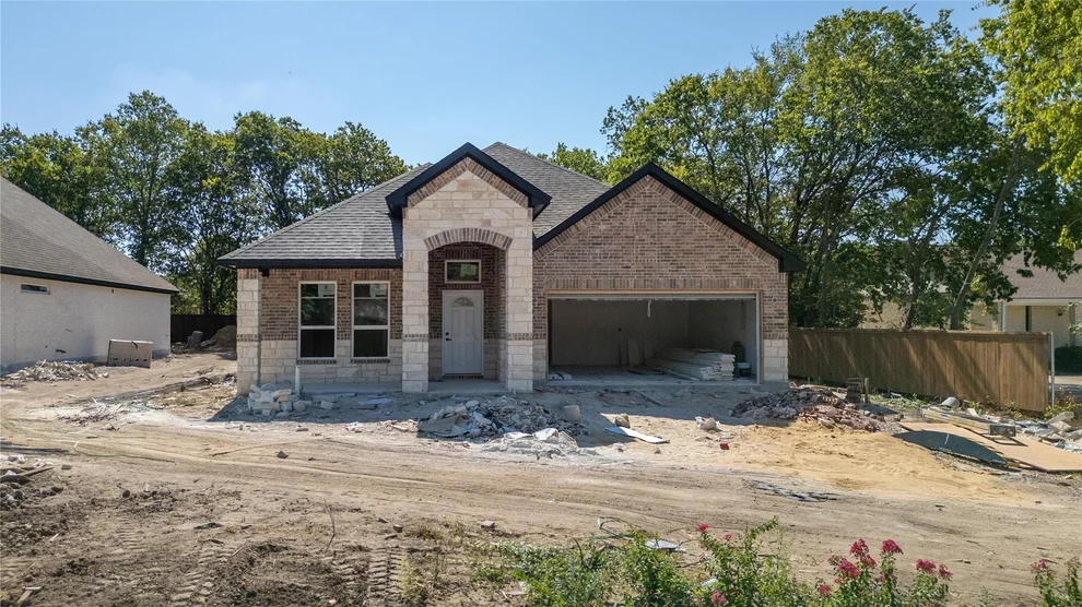 Unit for sale at 513 Armstrong Road, Seagoville, TX 75159