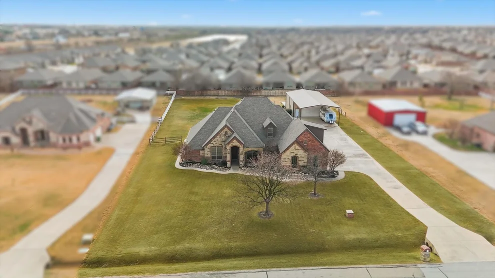 Unit for sale at 209 Lonesome Prairie Trail, Haslet, TX 76052