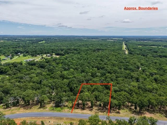 Unit for sale at 7002 Lakeshore Way, Malakoff, TX 75148