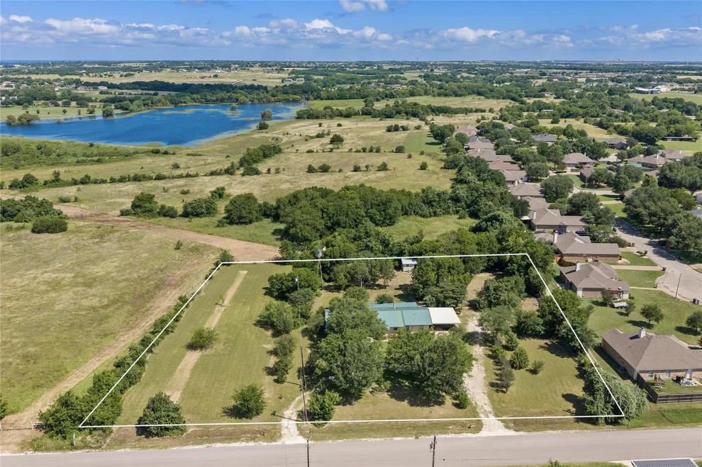 Unit for sale at 440 Williams Road, Lorena, TX 76655