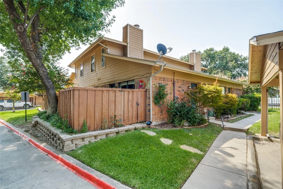 Unit for sale at 5769 Cedar Creek Drive, Benbrook, TX 76109
