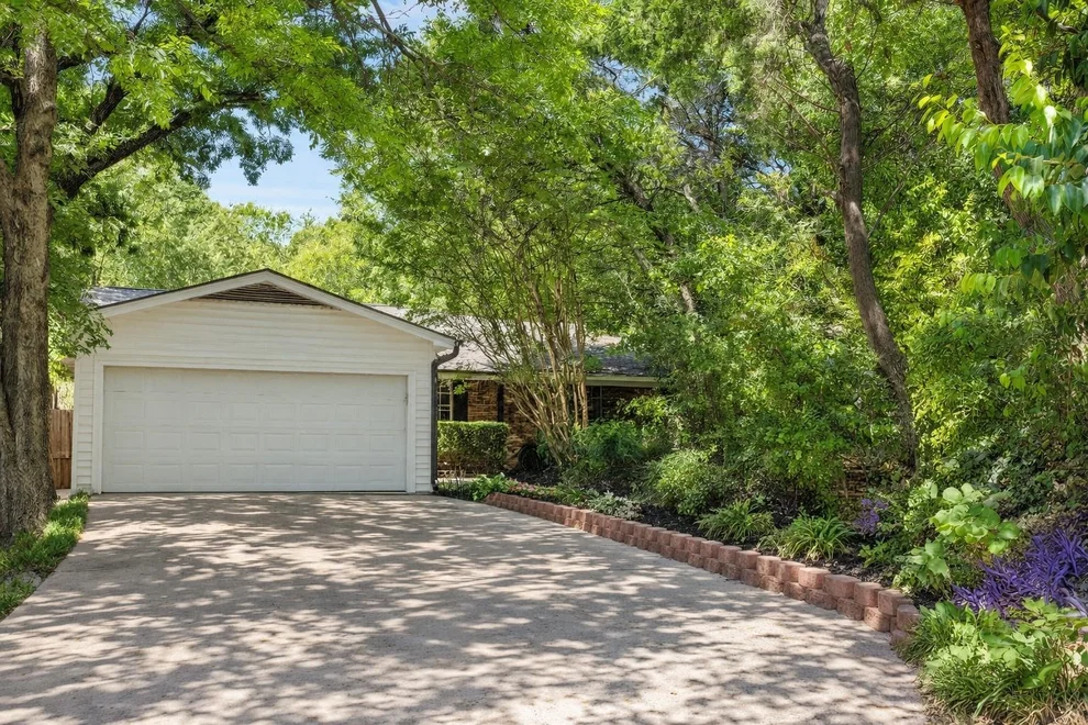 Unit for sale at 5607 Mona Lane, Dallas, TX 75236