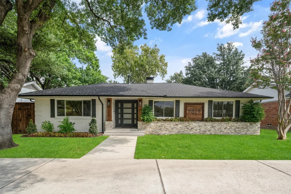 Unit for sale at 9819 Fitzroy Drive, Dallas, TX 75238