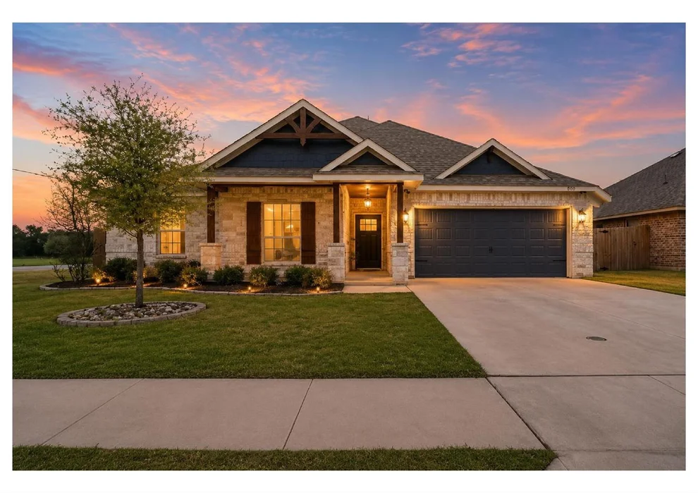 Unit for sale at 972 Sam Street, Springtown, TX 76082