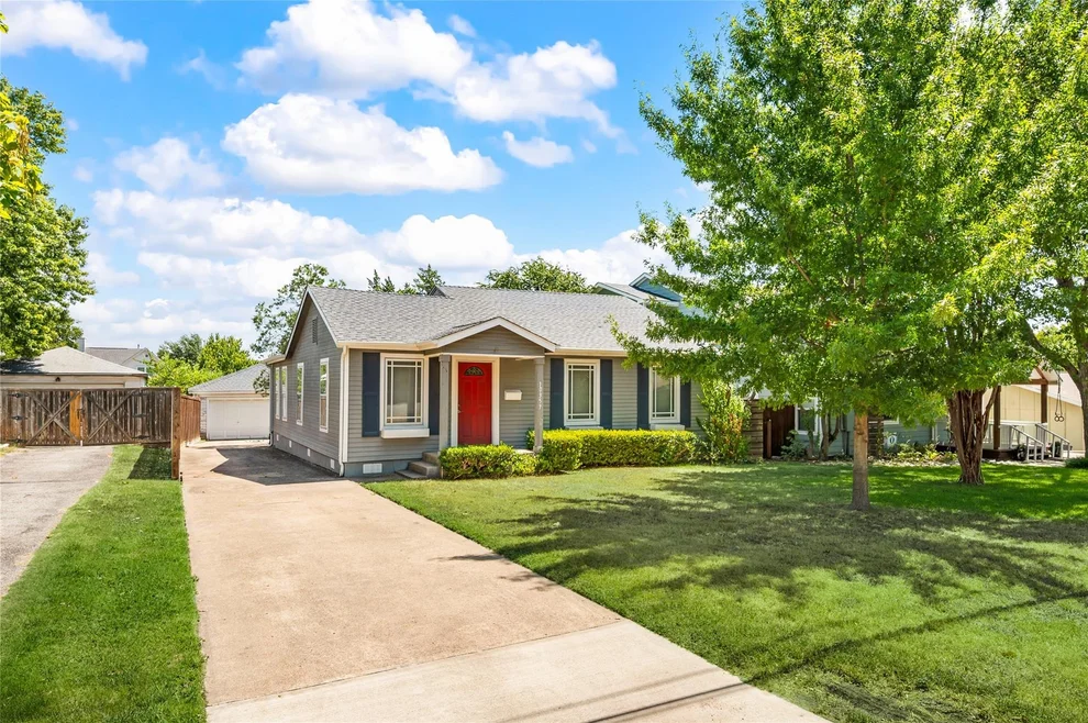 Unit for sale at 10357 Country Club Drive, Dallas, TX 75218
