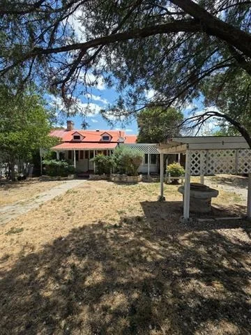 Unit for sale at 505 S Main Street, Lampasas, TX 76550