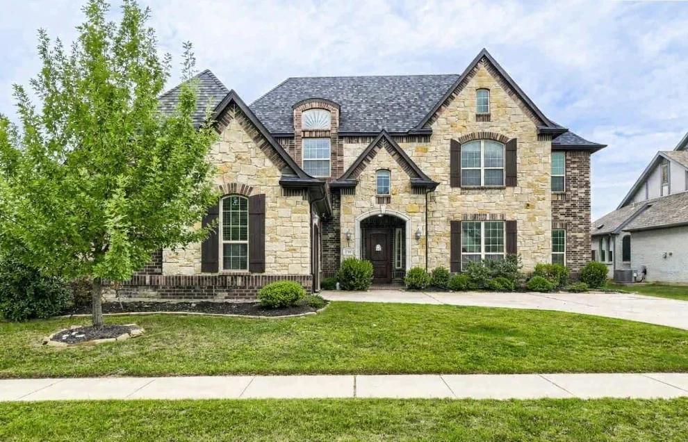 Unit for sale at 138 Fairweather Drive, Burleson, TX 76028