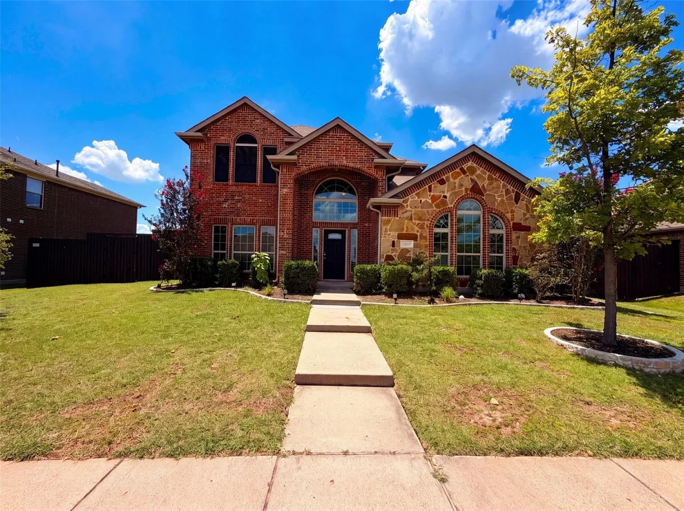 Unit for sale at 1217 Maverick Lane, Royse City, TX 75189