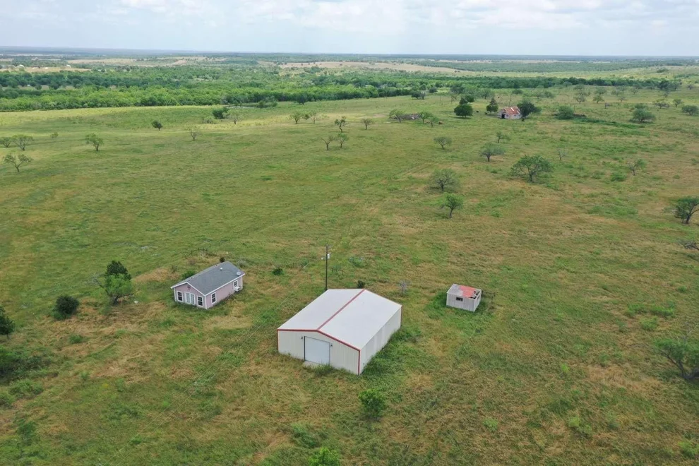 Unit for sale at 4889 Farm to Market, Powell, TX 75153