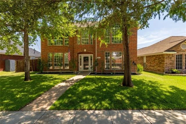 Unit for sale at 966 Cassion Drive, Lewisville, TX 75067
