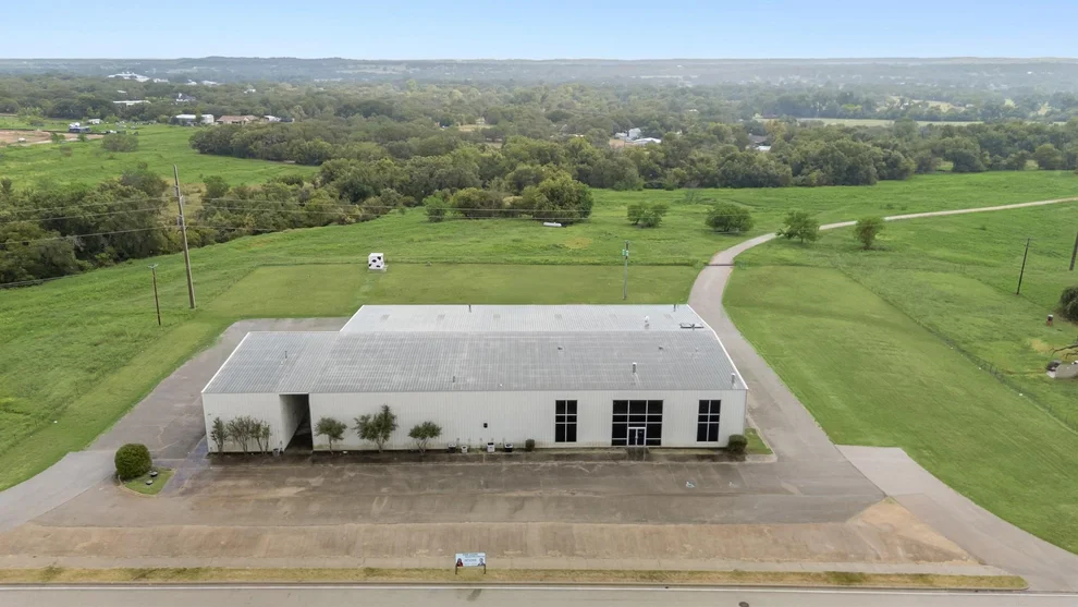 Unit for sale at 2500 IH-20 E, Weatherford, TX 76087