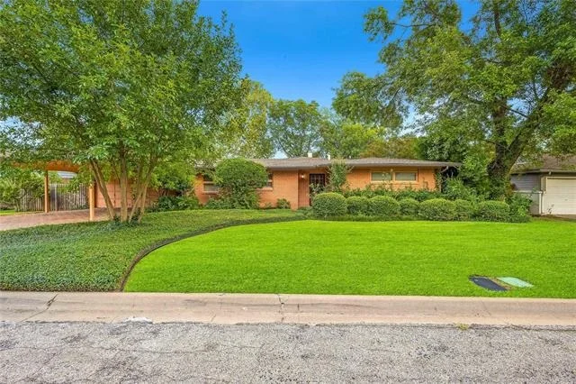 Unit for sale at 3712 Scranton Drive, Richland Hills, TX 76118