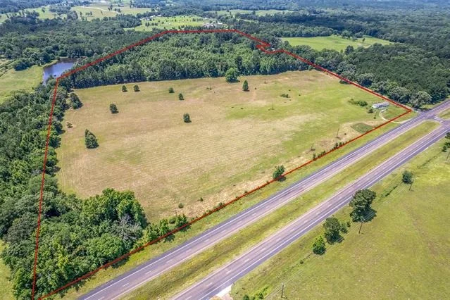 Unit for sale at 15688 US Highway 271, Tyler, TX 75708