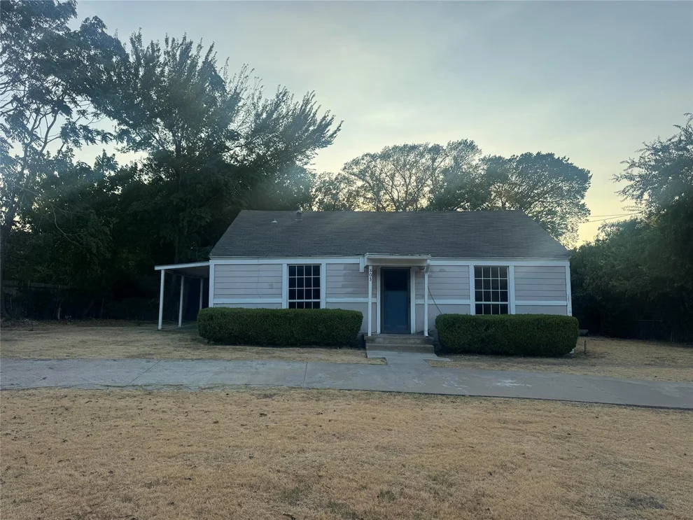 Unit for sale at 803 N Joe Wilson Road, Cedar Hill, TX 75104