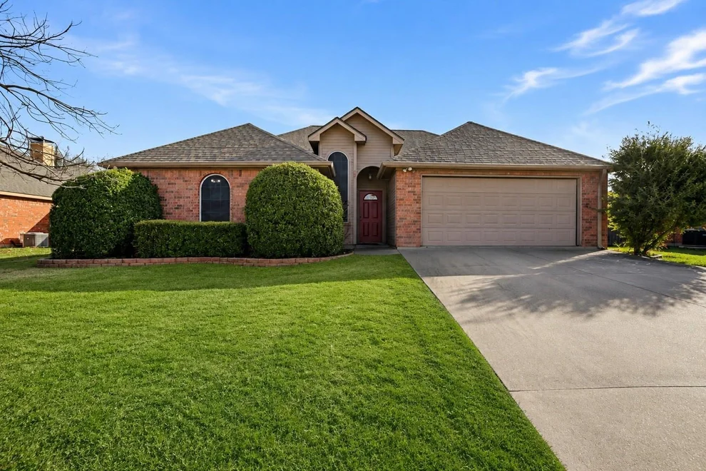 Unit for sale at 921 Calder Street, Howe, TX 75459