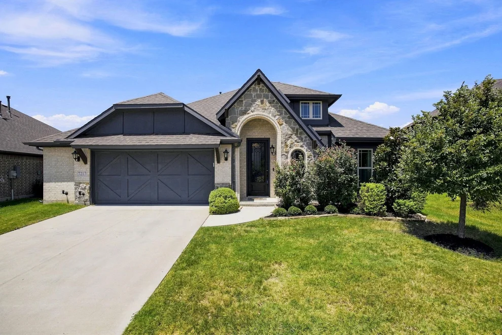 Unit for sale at 7217 Bird Cherry Lane, Little Elm, TX 76227