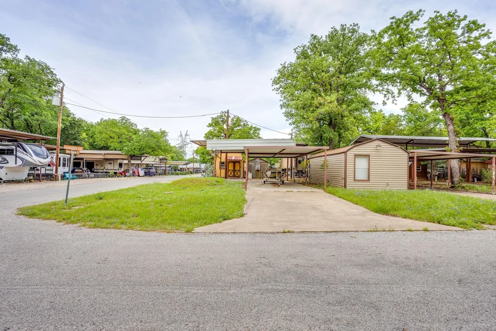 Unit for sale at TBD Campfire Lane, Granbury, TX 76049