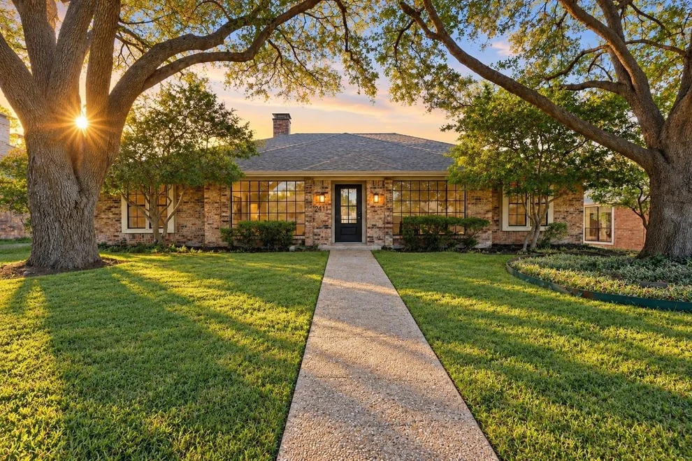 Unit for sale at 2411 Aspen Street, Richardson, TX 75082