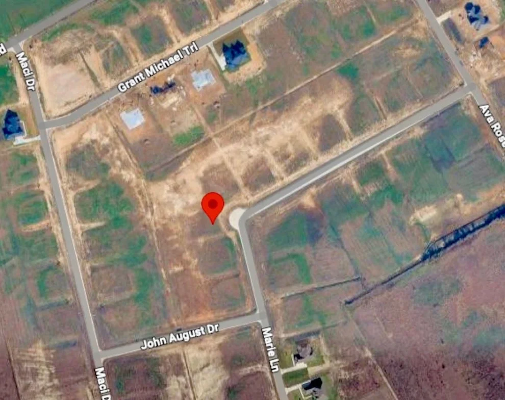 Unit for sale at 150 Marie Lane, Waxahachie, TX 75167