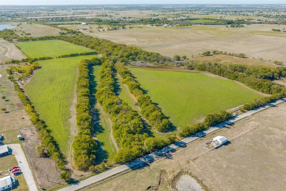 Unit for sale at 000 View Road, Sanger, TX 76266