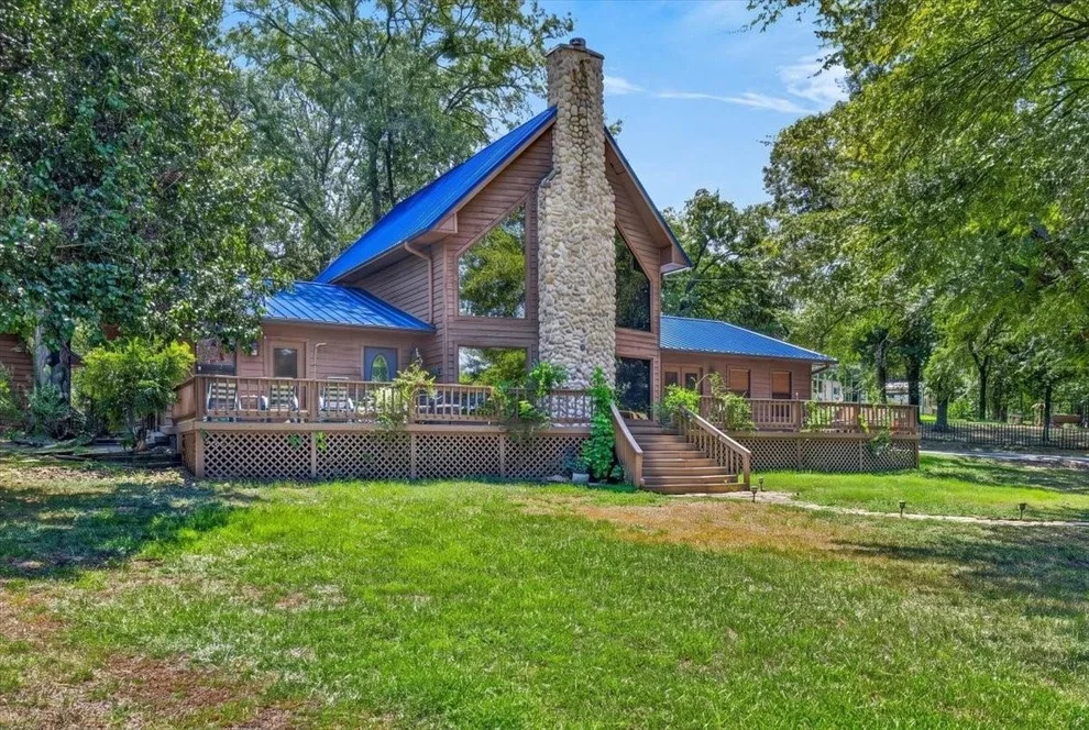 Unit for sale at 14131 Melody Lane, Malakoff, TX 75148