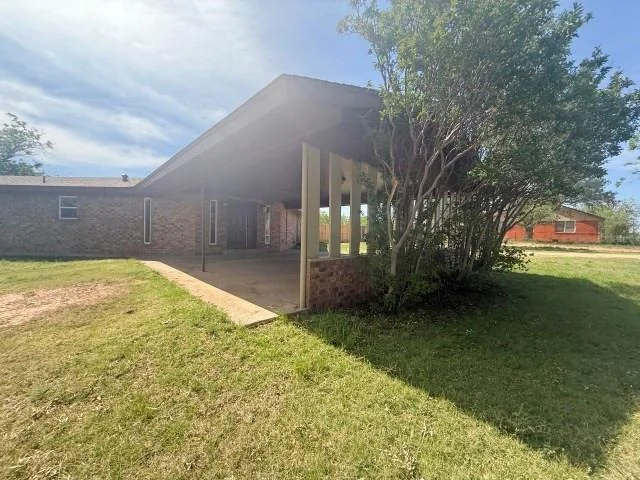 Unit for sale at 1147 Graves Road, Snyder, TX 79549