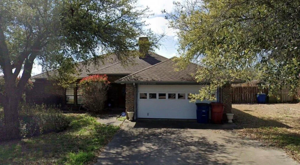 Unit for sale at 909 Westgate, Farmersville, TX 75442
