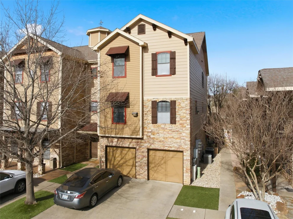 Unit for sale at 2410 S 2nd Street, Waco, TX 76706