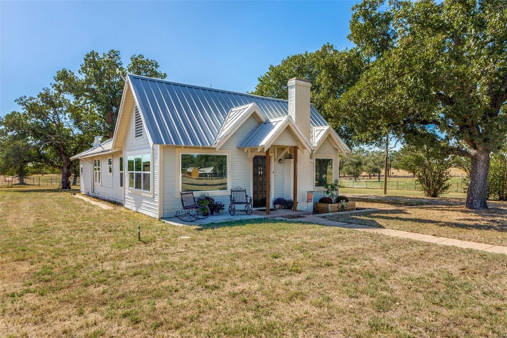 Unit for sale at 2025 Highway 112, Eastland, TX 76448