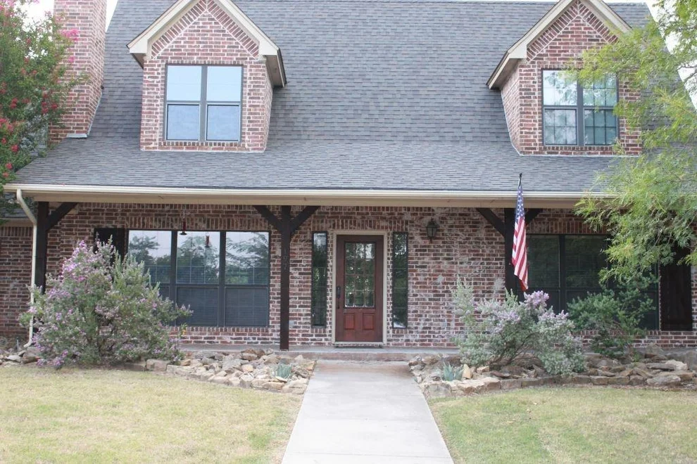 Unit for sale at 197 E Bay Drive, Bridgeport, TX 76426