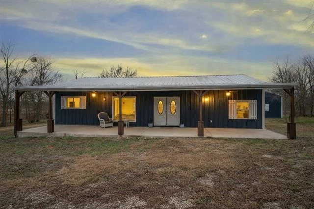 Unit for sale at 942 SE County Road 2240, Corsicana, TX 75109