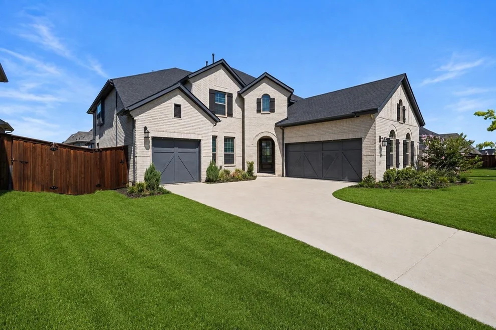 Unit for sale at 4125 Fall Aster Way, Aubrey, TX 76227