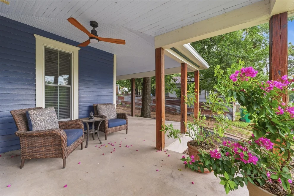 Unit for sale at 415 S Rice Street, Hamilton, TX 76531