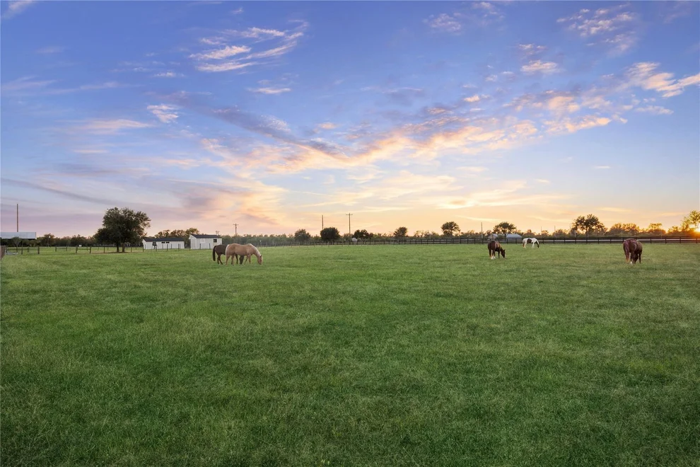 Unit for sale at 40570 Wild life Run, Hempstead, TX 77445