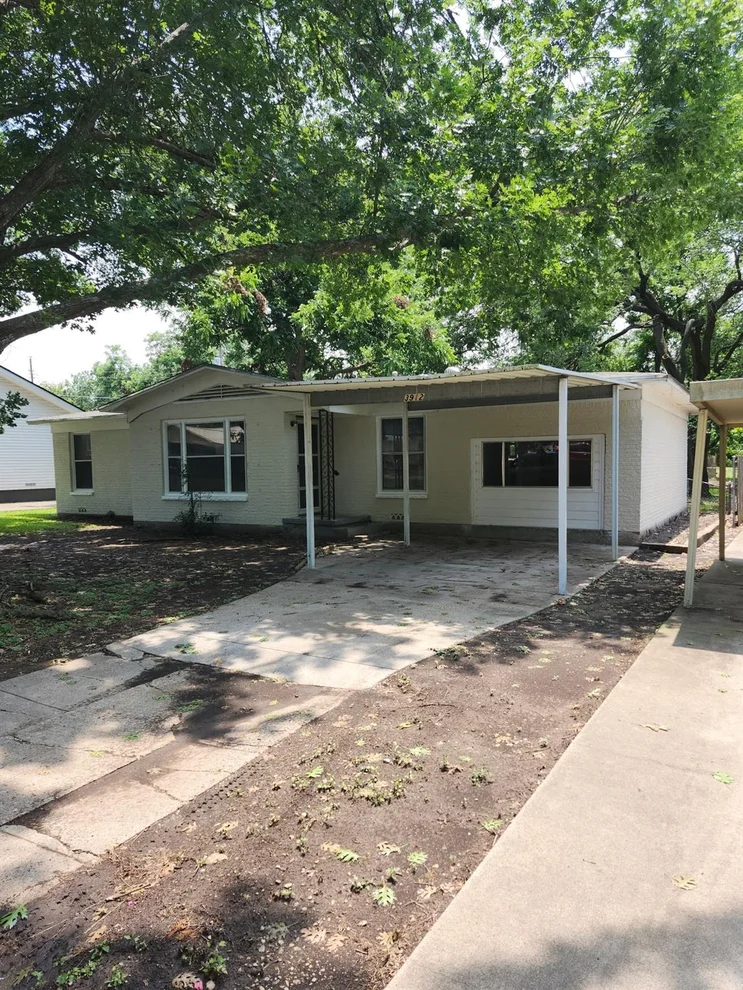 Unit for sale at 3912 N 22ND Street, Waco, TX 76708