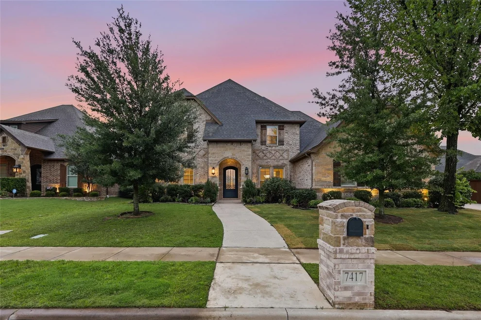 Unit for sale at 7417 Seclusion Ridge Drive, Arlington, TX 76001