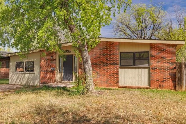 Unit for sale at 1549 Briarwood Street, Abilene, TX 79603