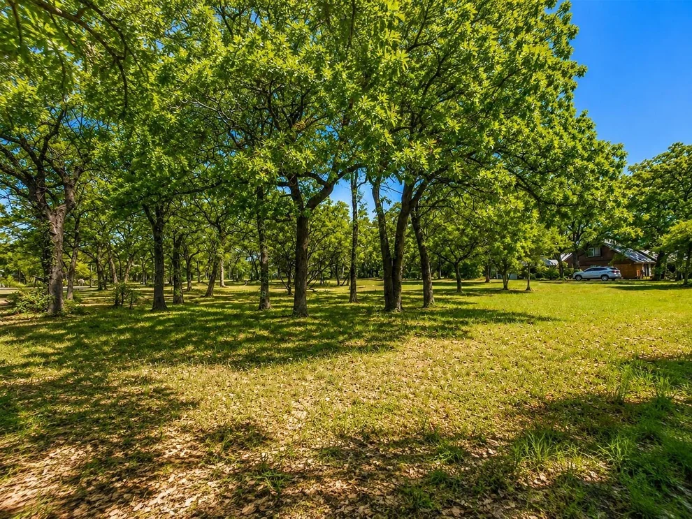 Unit for sale at 2900 Hickory Hill Street, Colleyville, TX 76034