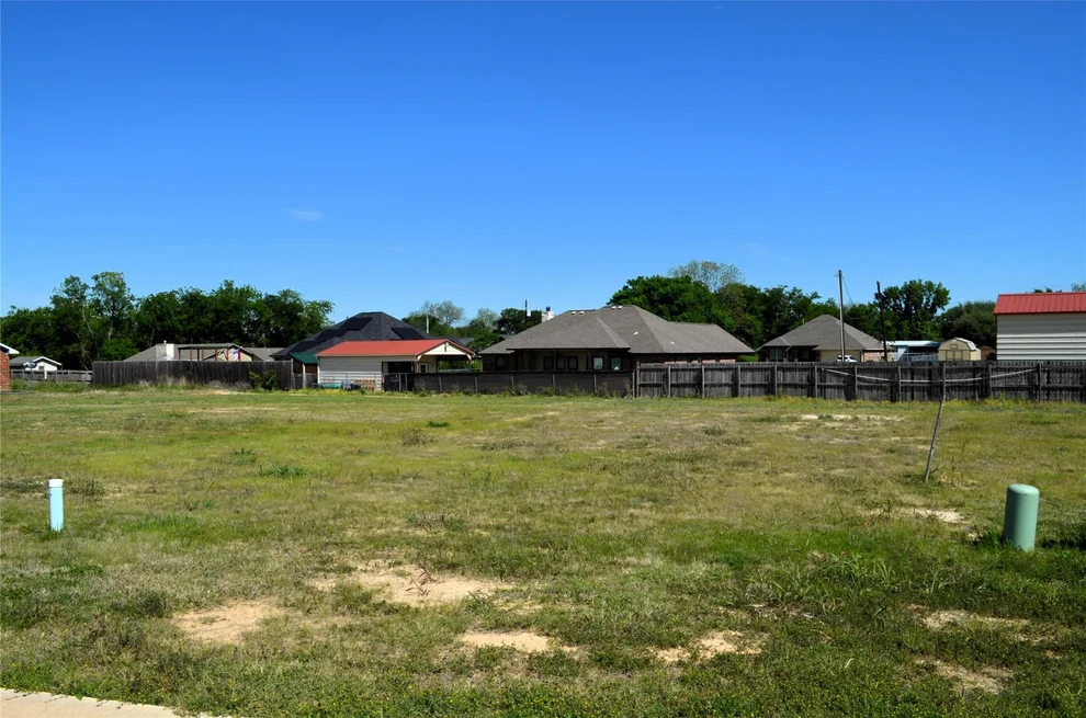 Unit for sale at 314 Preston Road, Mabank, TX 75147