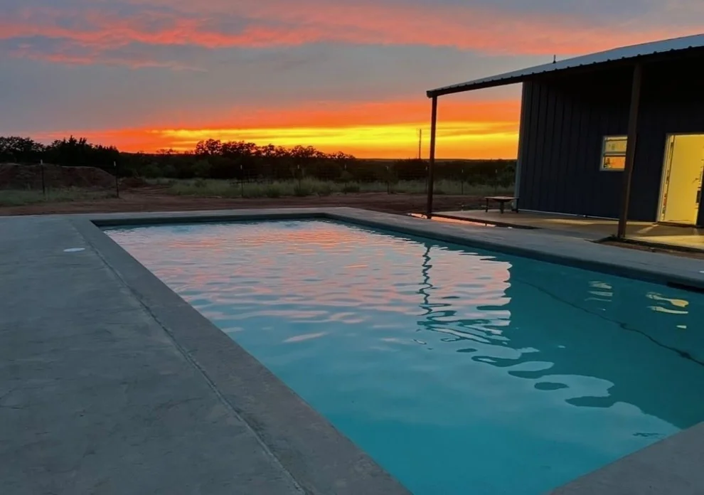 Unit for sale at 6922 Hwy 83, Ovalo, TX 79541