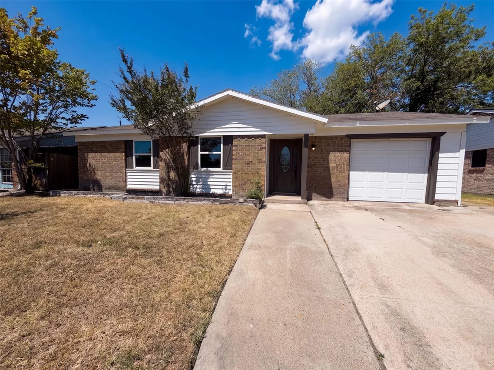 Unit for sale at 4017 Ambassador Way, Balch Springs, TX 75180