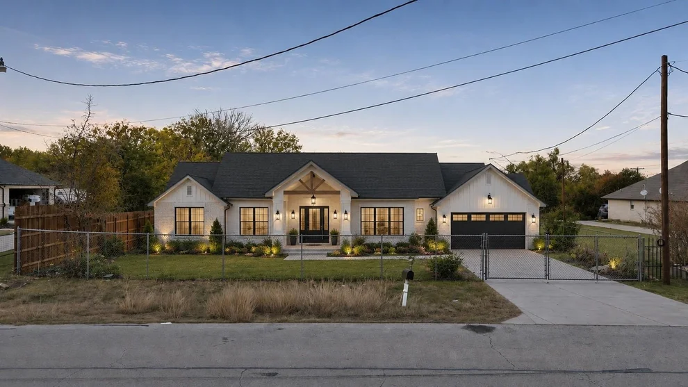 Unit for sale at 5912 Hereford Drive, Fort Worth, TX 76179