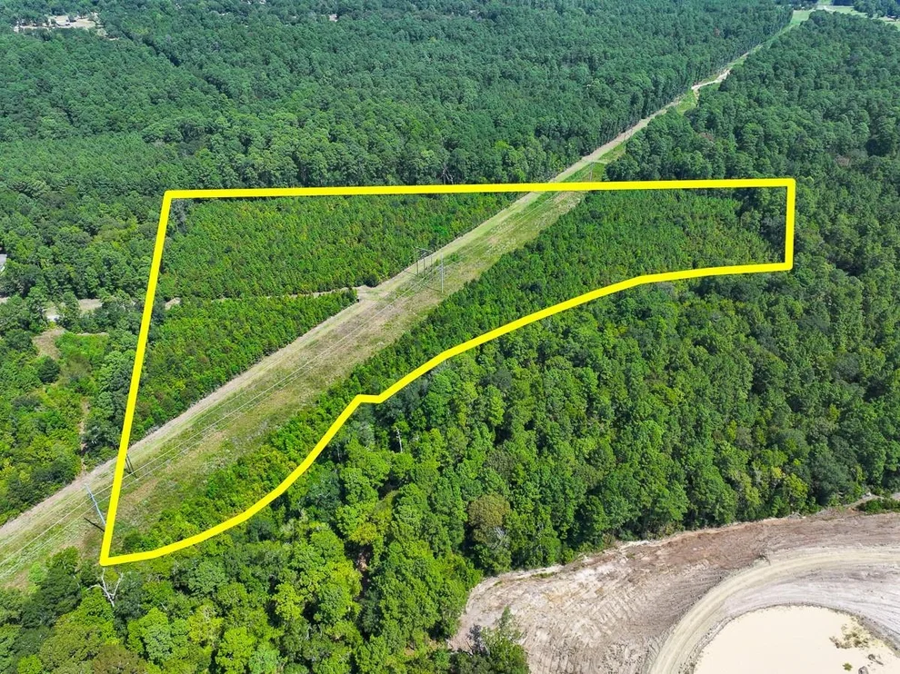 Unit for sale at 1 Johnson Road, Huntsville, TX 77320