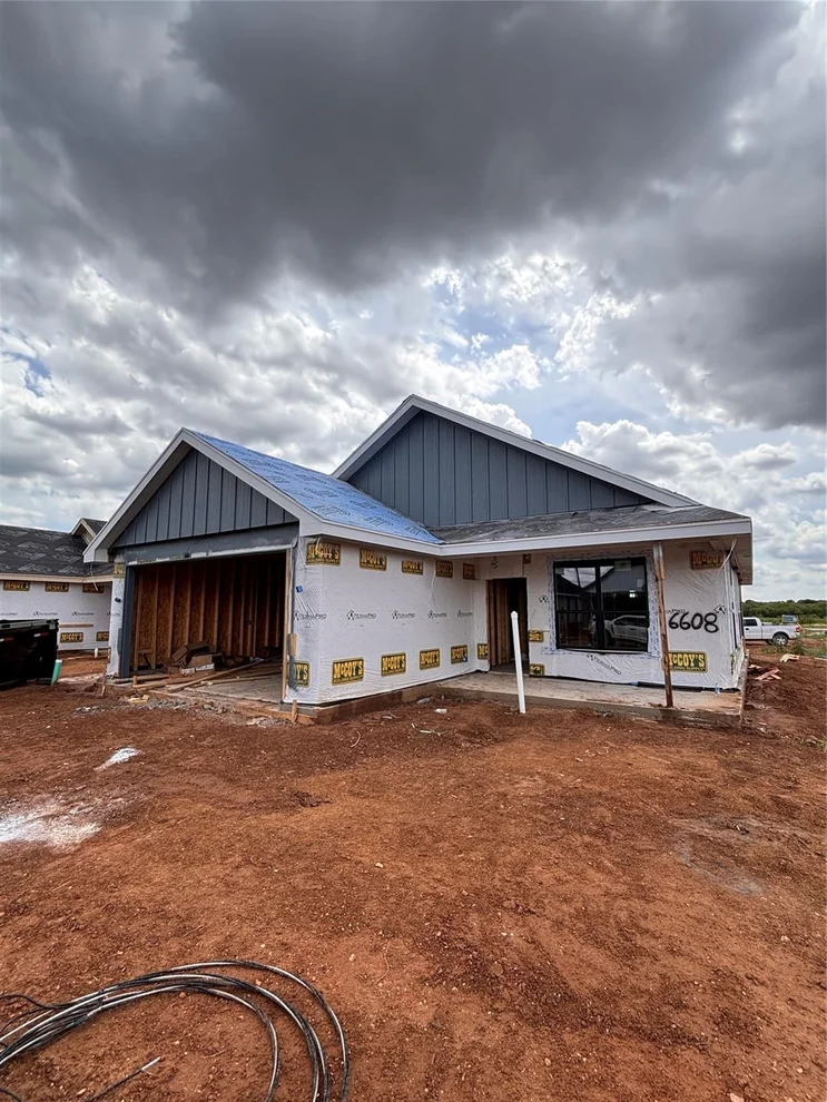 Unit for sale at 6608 Prickly Pear Way, Abilene, TX 79606