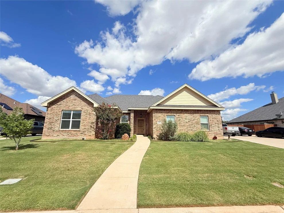 Unit for sale at 6701 Tradition Drive, Abilene, TX 79606