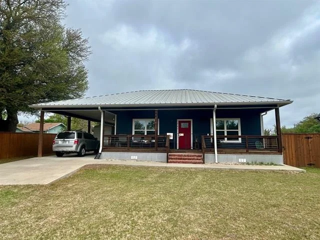 Unit for sale at 727 E Liberty, Mexia, TX 76667